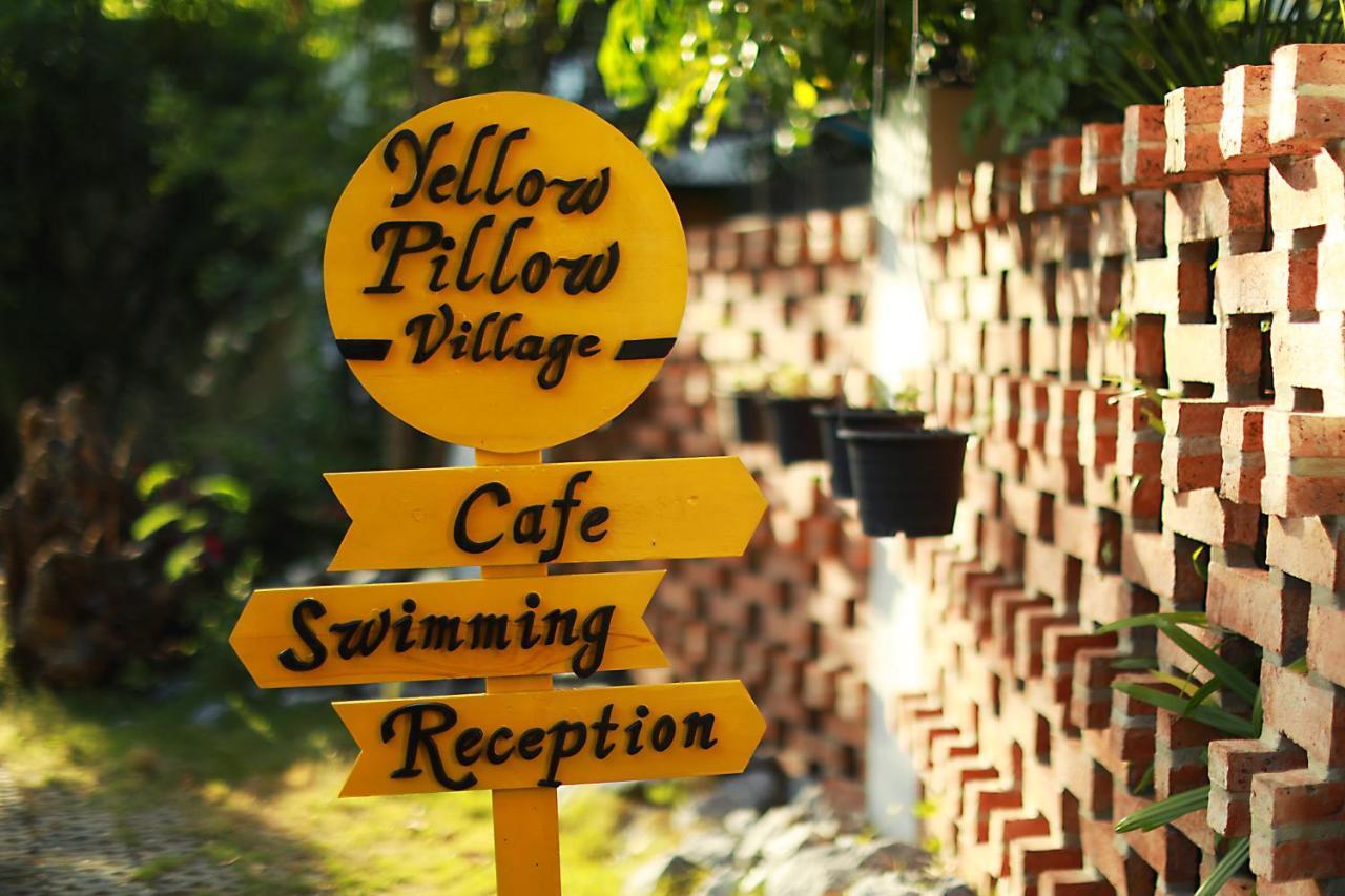 Yellow Pillow Village Chiang Mai Exterior foto